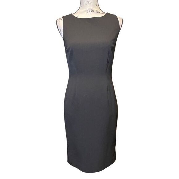 Calvin Klein Dresses & Skirts - NWT Calvin Klein Black Sleeveless Sheath‎ Dress with gold chain detail, Size 2
